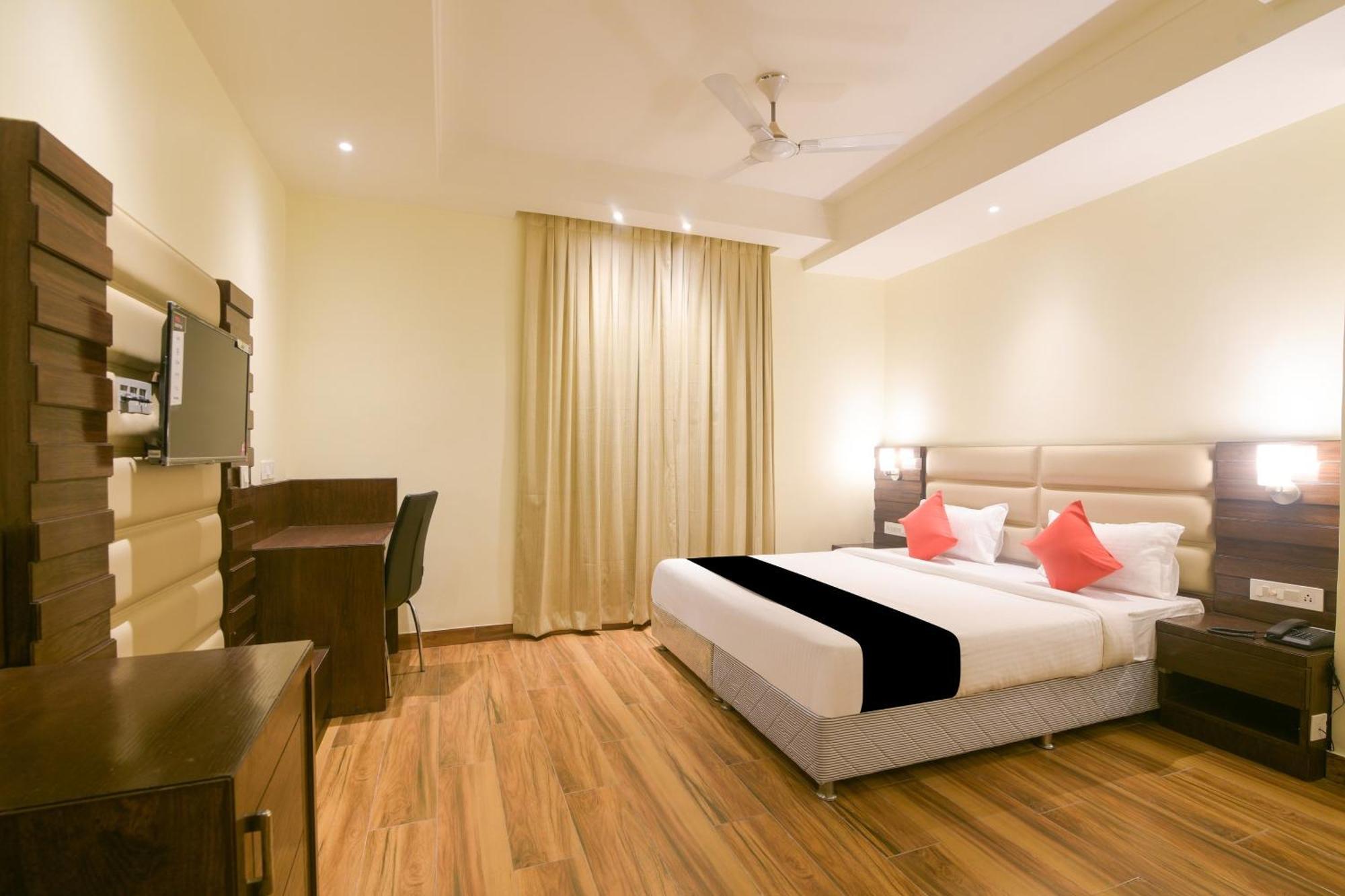 Hotel Super Collection O Starlight Kanpur Exterior foto