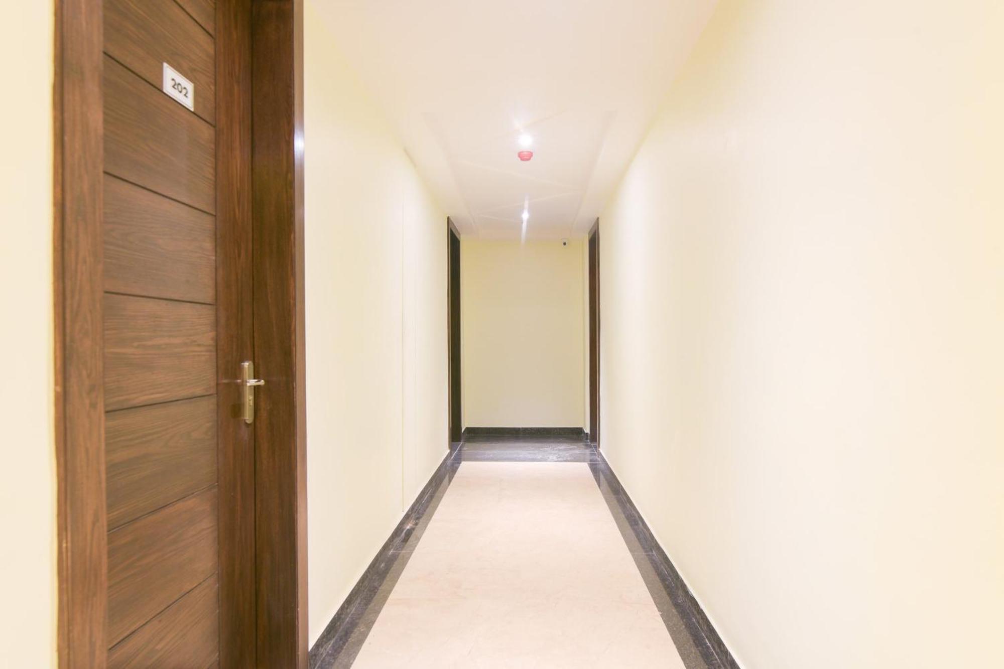 Hotel Super Collection O Starlight Kanpur Exterior foto