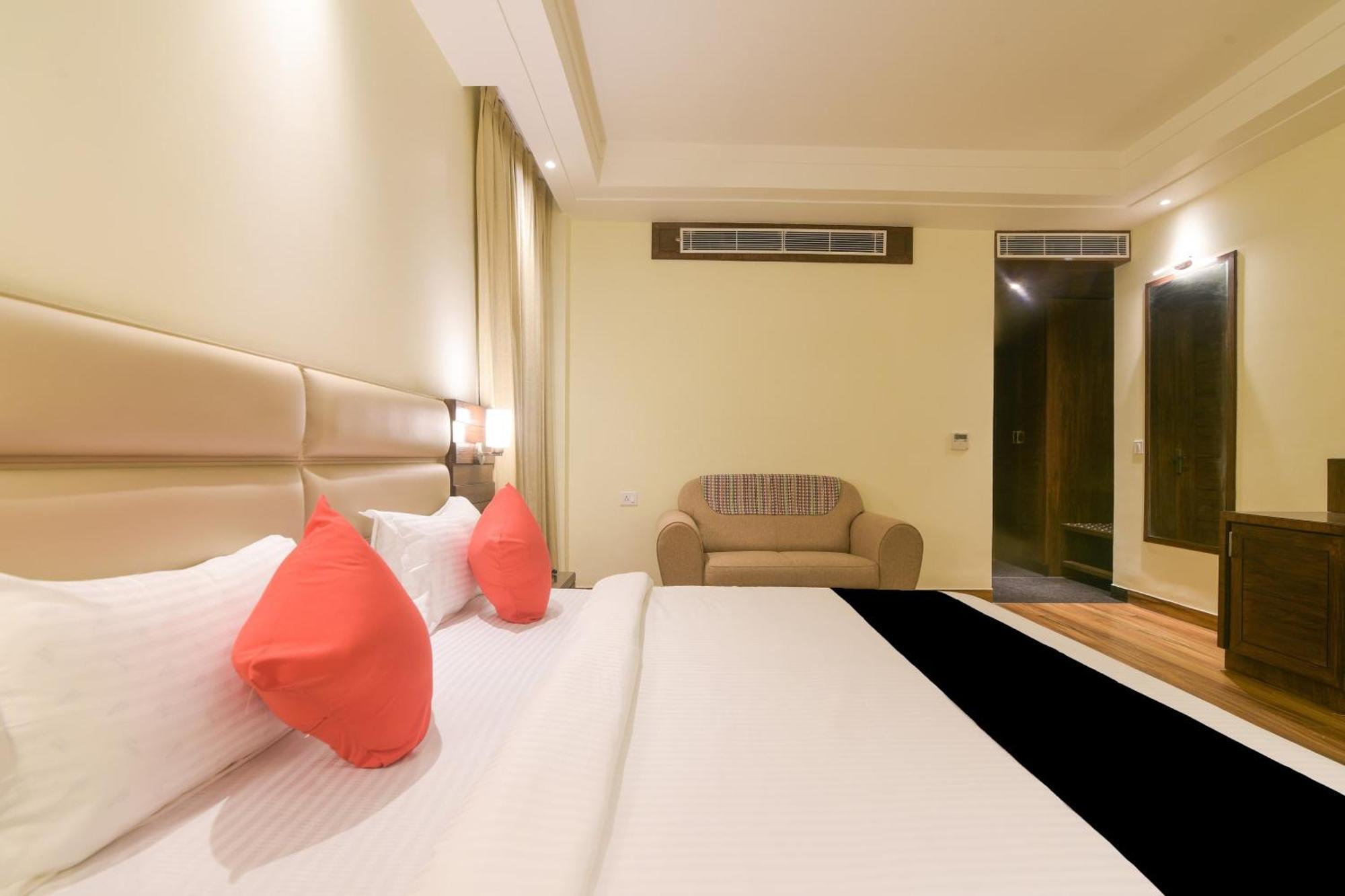 Hotel Super Collection O Starlight Kanpur Exterior foto
