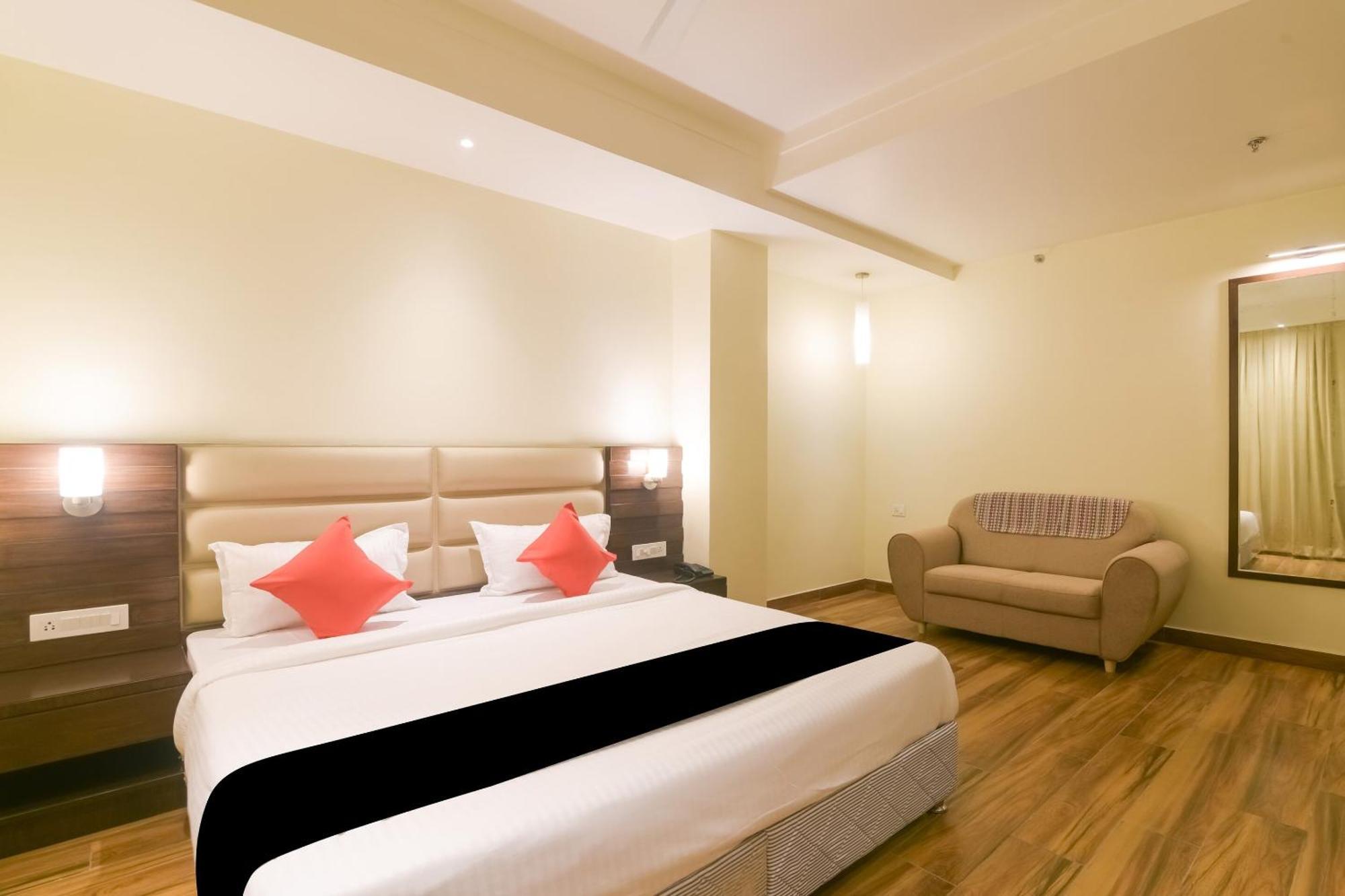 Hotel Super Collection O Starlight Kanpur Exterior foto